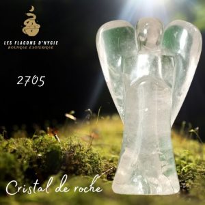 Ange cristal de roche 8.5 cm 156 g