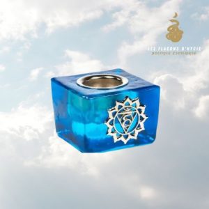 Bougeoir en verre bleu 5eme chakra
