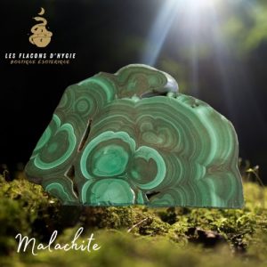 Tranche de forme libre en malachite