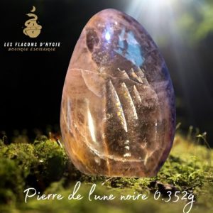 Forme libre pierre de lune noire 0.352g