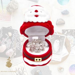 Nativité sujet 1.5 cm dans coffret velours père noël