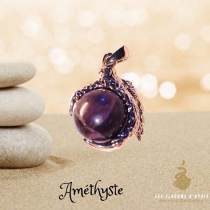 Pendentif main de dragon amethyste