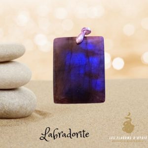 Pendentif labradorite rectangele bleu
