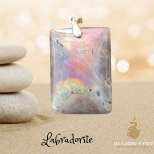 Pendentif labradorite grise rectangle reflets arc en ciel