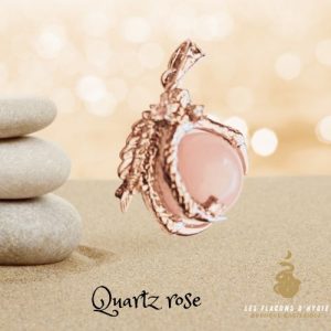 Pendentif main de dragon quartz rose