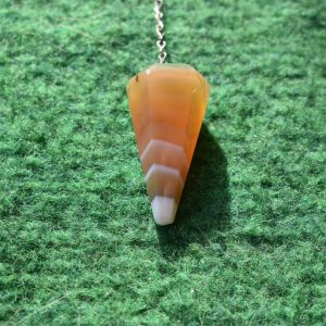 Pendule facetté agate couleur miel