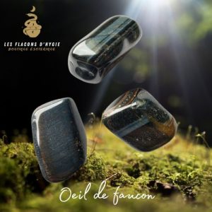 Pierre roulee oeil de faucon