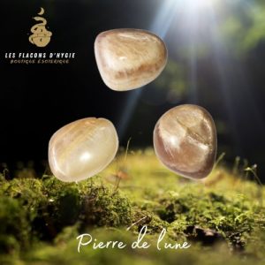 Pierre roulee pierre de lune