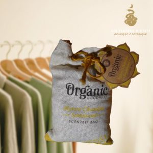 Organic goodness bois de santal sachet parfume