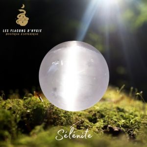 Selenite sphere